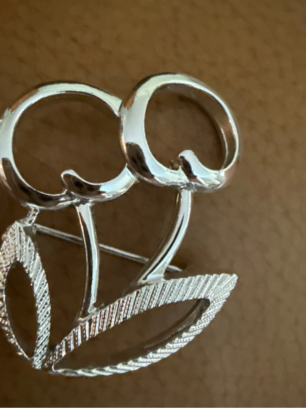 VTG 1960’s Sarah Coventry Signed Silver Cherry Leaf Brooch